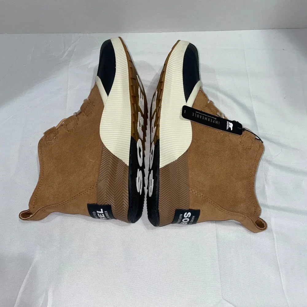 Sorel Out N About Classic WP Kids Waterproof Boots Camel Brown/Sea Salt Size 7Y